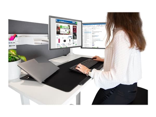 DELTACO OFFICE SW3067 - Musmatta - med trådlös laddning (max 10W) - 5 / 9 V - svart