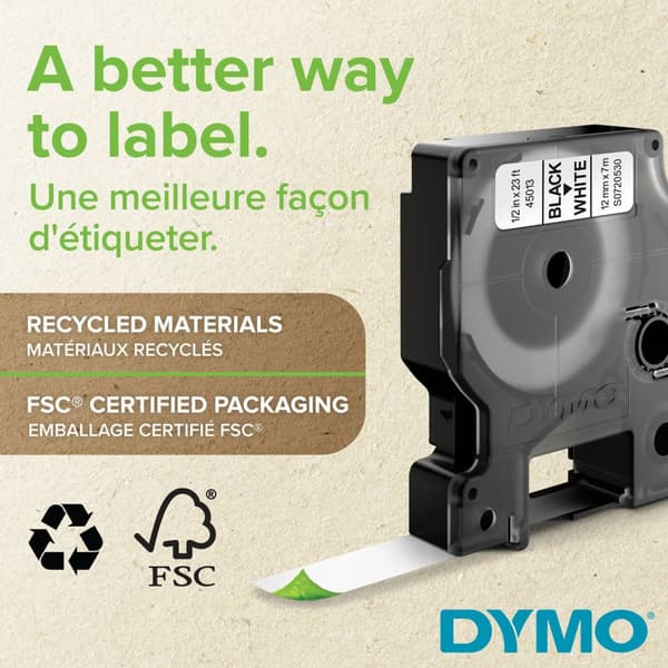 Dymo D1 - tejp 9 mm x 7 m, svart på vit bakgrund