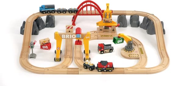 BRIO World 33097 - Stor lastning - banesæt