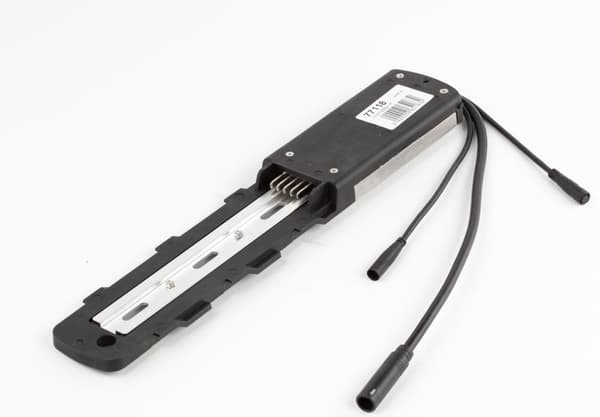 GZR Black Rambler batteridokkingstasjon og kontroller