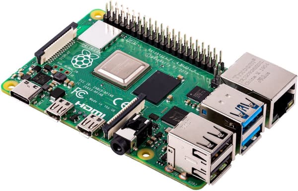 Raspberry Pi 4 modell B 8 GB - en enkelt kretskort datamaskin