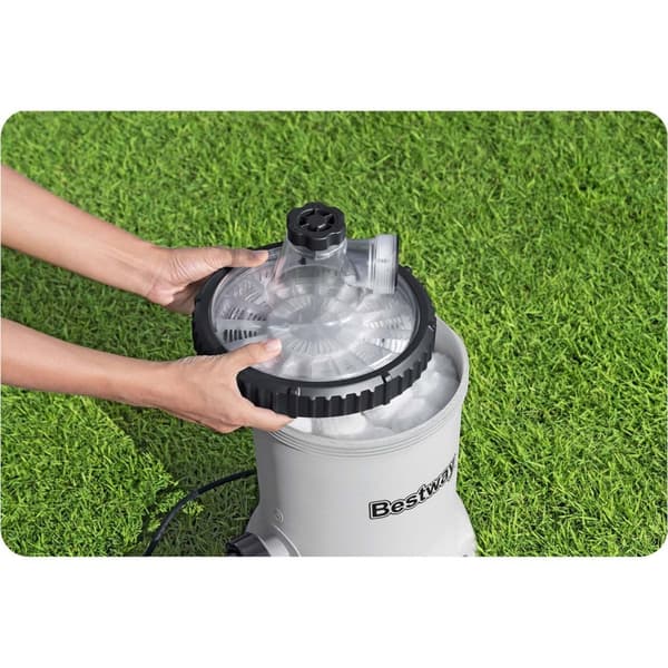 Bassengfilterpumpe 5678 l/t + Bestway 58870 filterkuler