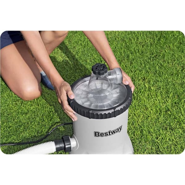 Bassengfilterpumpe 5678 l/t + Bestway 58870 filterkuler