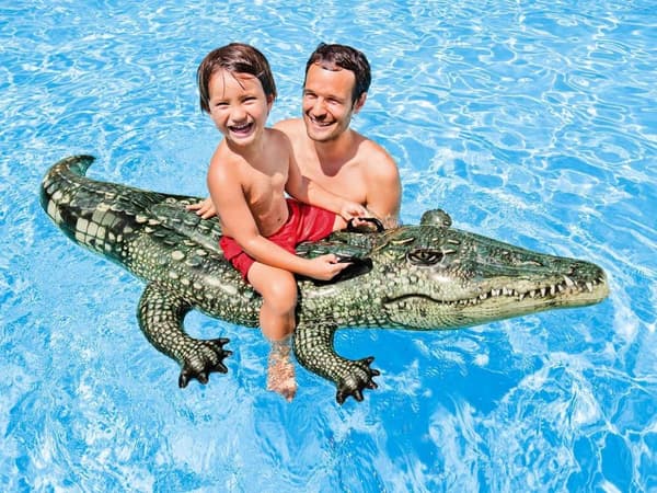Oppustelig alligator til svømning 170 x 86 cm INTEX 57551