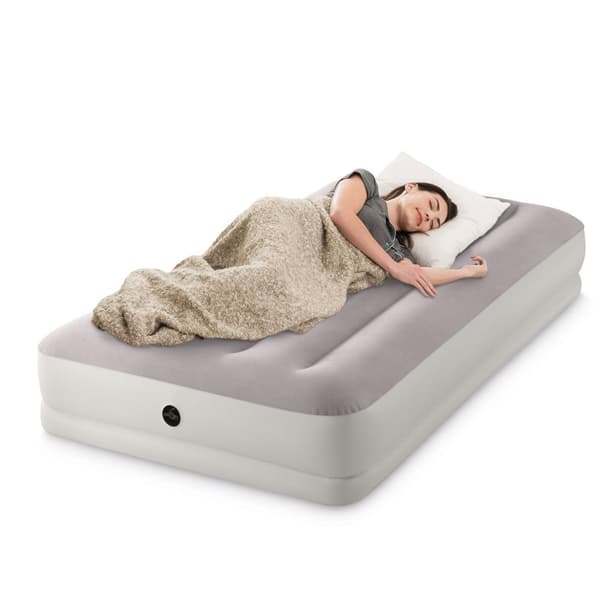 Oppblåsbar madrass 191x99x30 cm med elektrisk pumpe INTEX 64177