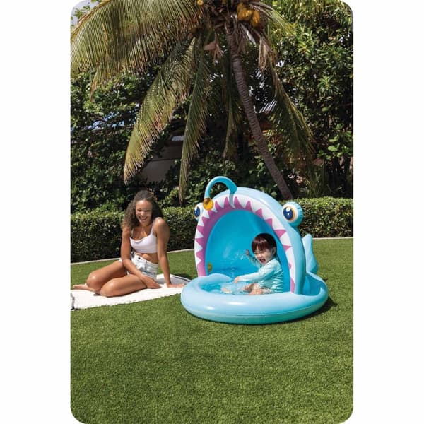 Plaskebasseng med tak Fiskefisker 102 x 94 cm Intex 58419