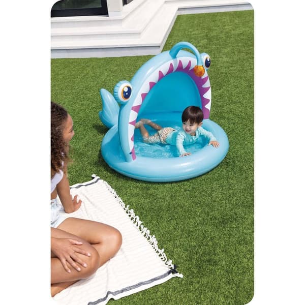 Plaskebasseng med tak Fiskefisker 102 x 94 cm Intex 58419