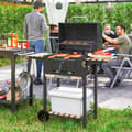 Miniatyrbilde 3 av 10: Kullgrill laget av rustfritt stål, mobil grillvogn med lokk, termometer, grillrist, hjul, justerbart håndtak, kullbrett, kullgrillvogn med vedhylle, B