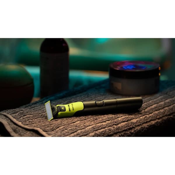 OneBlade 360 ​​med Connectivity 5-i-1 Face + Body QP4631/65