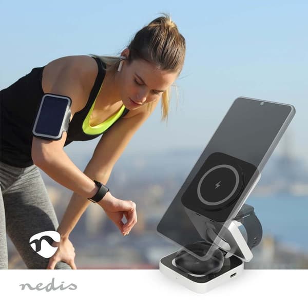 Trådløs lader | 3-i-1 | 2,5 / 5 / 15 W | LED-indikator i bruk | Inkludert kabel | USB-A / USB-C™ | 1,50 m