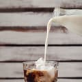 Miniatyrbild 7 av 11: Mjölkflaska i glas 1 l