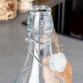 Miniatyrbilde 4 av 6: Flaske med klipsglass 1 l