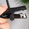 Miniatyrbillede 9 af 11: Sort metal buksebøjle med clips, 3 stk.