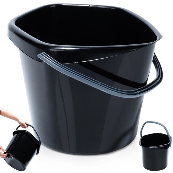 Musta muovinen ämpäri 5l