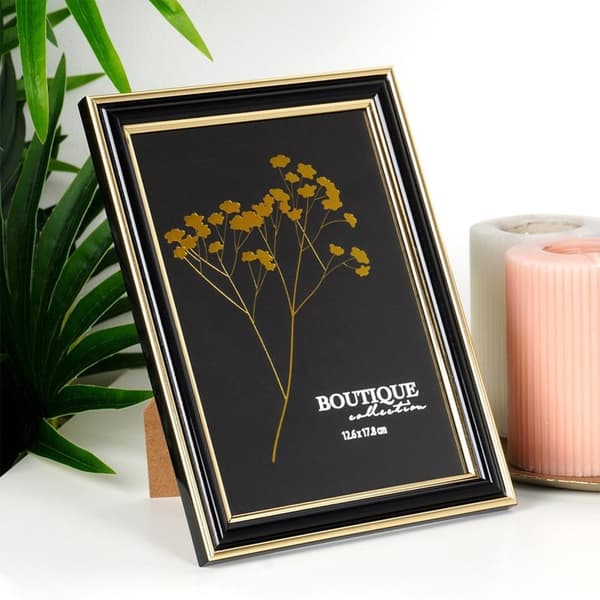 Sort guld fotoramme 12,6x17,8 cm