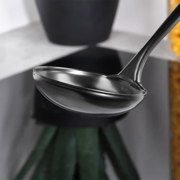 Sort stålske 60 ml, 30 cm