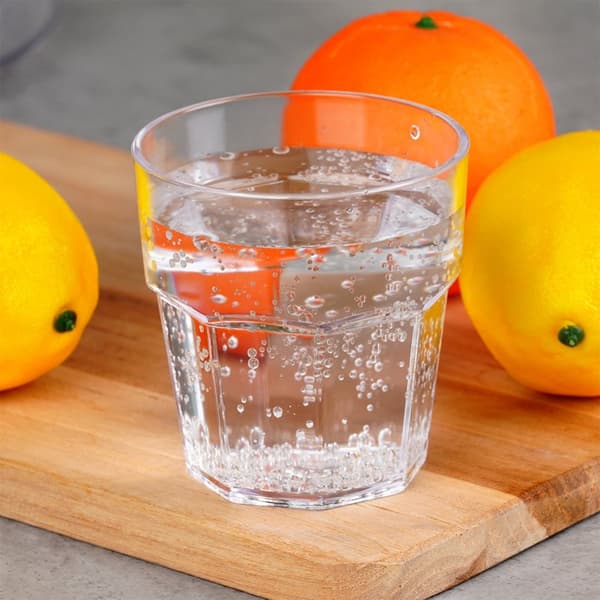 Uknuselig plastglass 275 ml