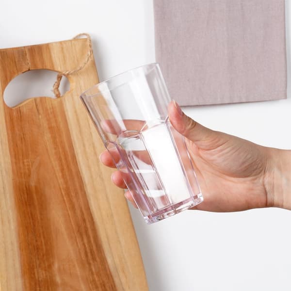 Uknuselig plastglass 370 ml