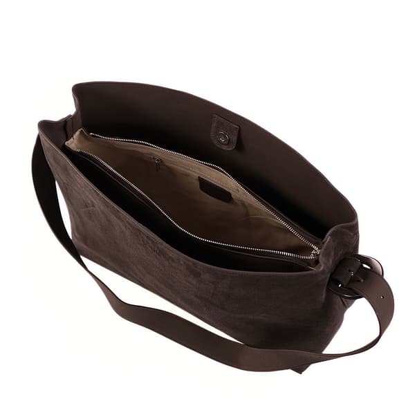 Suede Shopper Bag i skinn med spenne skulder Solier FL39 Maya Chocolate
