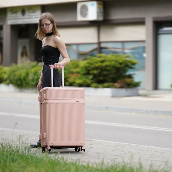 Solier Nokiro 28' XL Hård resväska - Puderrosa