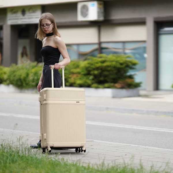 Erittäin suuri kova matkalaukku Solier Nokiro 32' XXL - beige