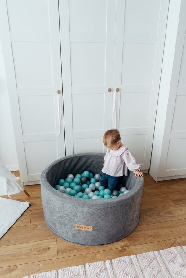 Set med 200 bollar för torr pool 4