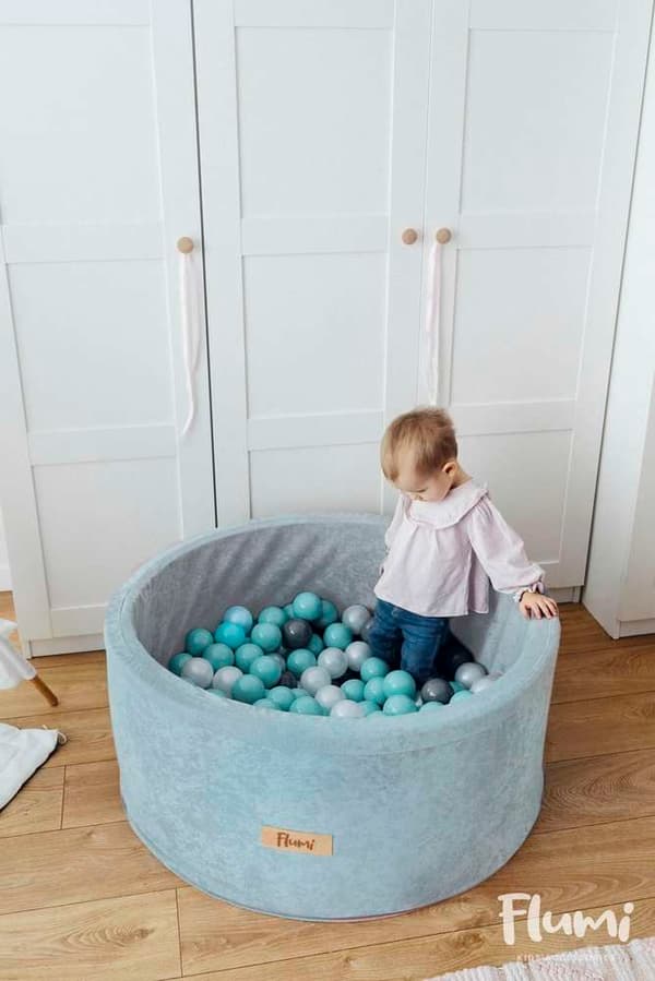 Set med 200 bollar för en torr pool, mint