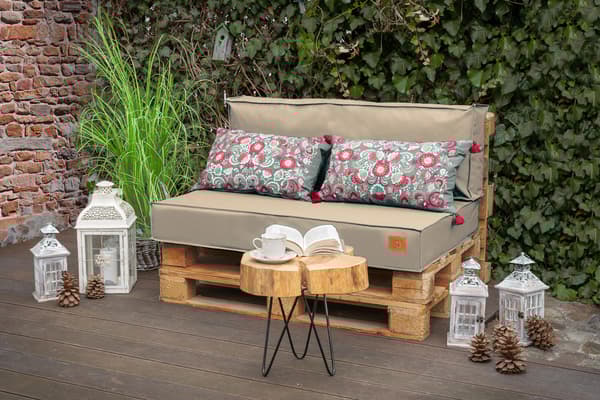 Sett for møbler fra europaller 120x40x15 beige