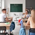 Miniatyrbillede 6 af 9: Grå skolepenalhus med håndtag – slidstærkt polyester