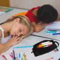 Miniatyrbilde 4 av 9: Sort skoleblyantveske – slitesterk, vannavstøtende polyester