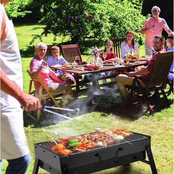Bärbar hopfällbar kolgrill med väska