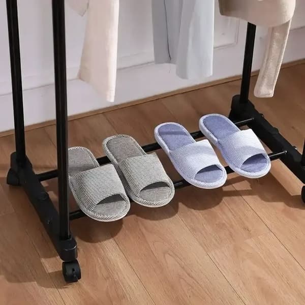 Universal dubbelt fristående klädställ med justerbar höjd, hjul, 2 skenor ModernHome