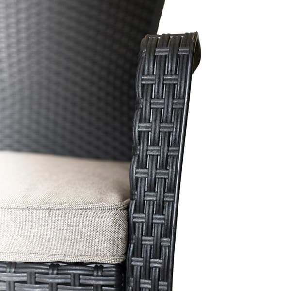 Puutarhahuonekalusetti terassille tai parvekkeelle – 2 nojatuolia + musta pöytä