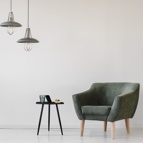 Sidebord med tabletholder