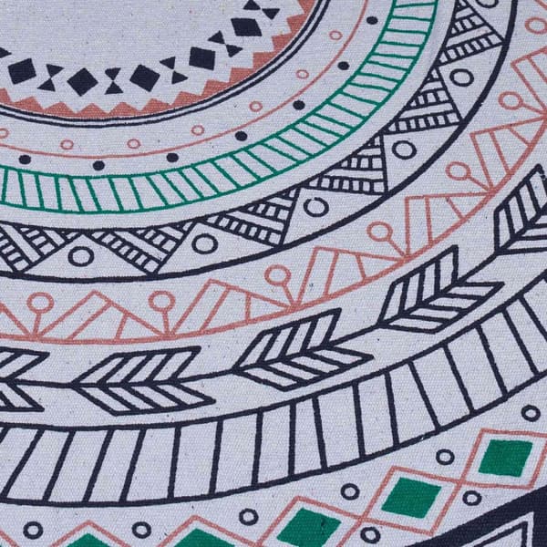 Rundt tæppe med mandala design