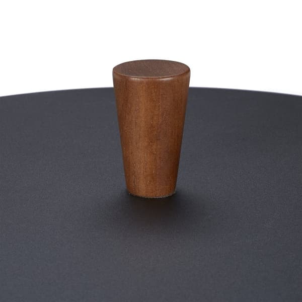 Rundt sofabord i industrielt design