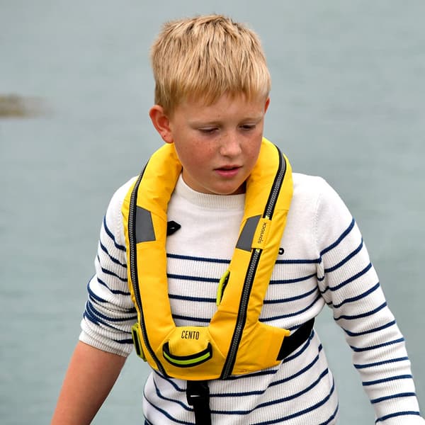 Uppblåsbar flytväst för barn Spinlock Deckvest Cento 100N Sun Yellow, automatisk + kolsyrepatron 20 gram Flytväststorlek: One-Size (20 - 50 kg)
