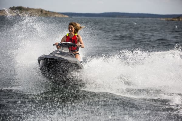 Vattensportväst Baltic Stinger 50N, svart Flytväststorlek: Medium (50 - 70 kg)