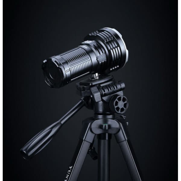 Fenix LR50R -lommelygte