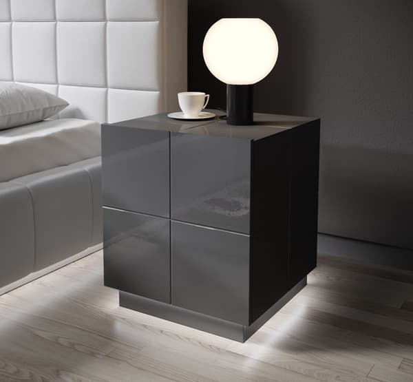 Cama REJA yöpöytävalaisin valkoinen