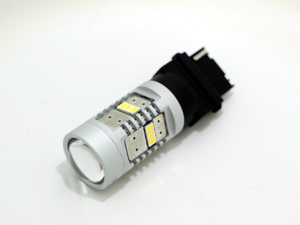 T25 3156 p27w Ledlampa 6000k 1-pack +Kvalitet 1200 lumen