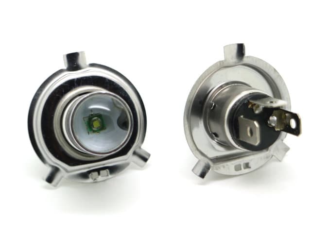 H4 dimljus 5W CREE led 8000K med projektorlins 2-pack