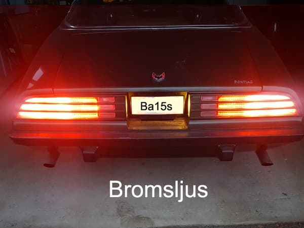 Ba15s  p21w Röd Led med 24st 2835smd ledchip 2-pack bromsljus