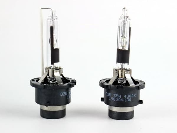 Xenon Lampor +50% D2R 35W 4300k - 6000k xenonlampor Supervision