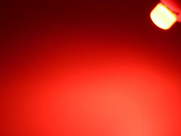 BA9S röd 4-pack rundstrålande t4w led med 1st fluxled chip