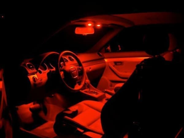 Spollampa 41mm 42mm röd Led 2835SMD 4-pack C5W SV8.5 c10w