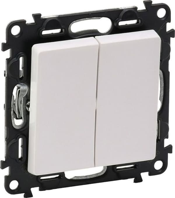 Legrand - 752108 - Dubbel trappanslutning Valena Life 10AX vit ()