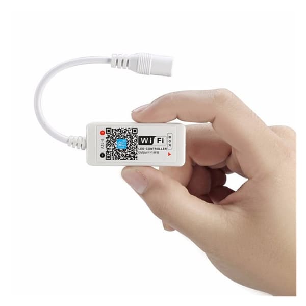 Trådlös RGB-LED-styrning via wifi och mobilen 4-pin