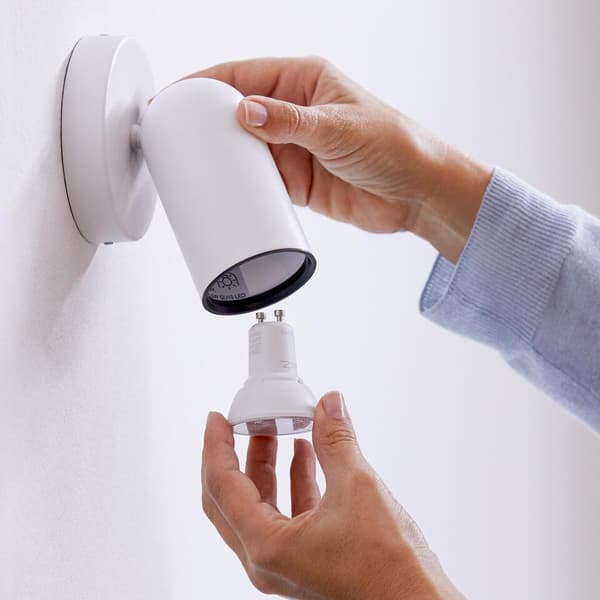 WiZ Lyskilde WCA 4,7W GU10 WiFi 2pk