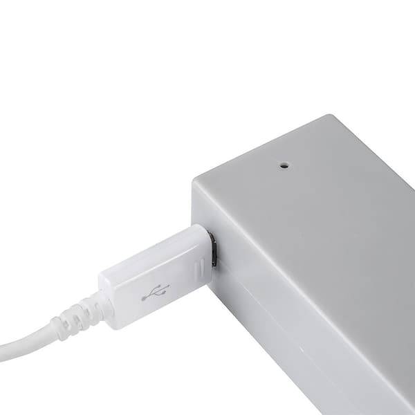Emuca Skab Bar Med Led Batteri Udvidelig Og Bevægelsessensor Led Castor Søvfarvet